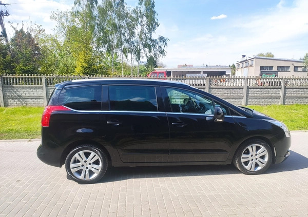 Peugeot 5008 cena 28900 przebieg: 234000, rok produkcji 2012 z Poznań małe 379
